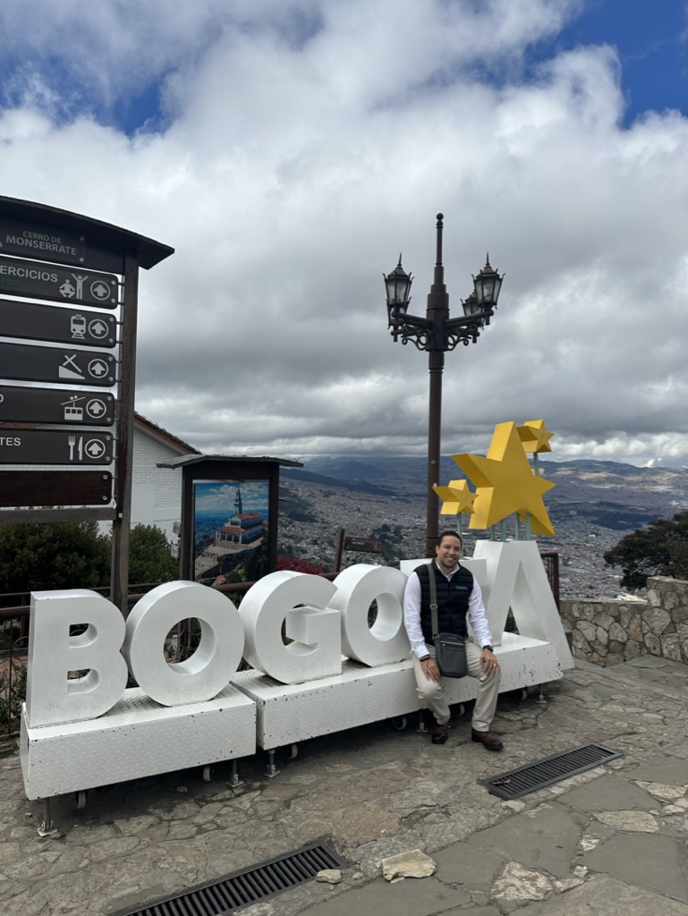 Abraham en Bogotá, Colombia
